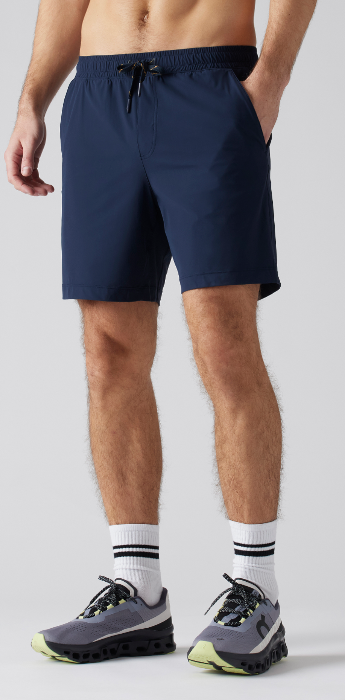 Pursuit Short- 7"