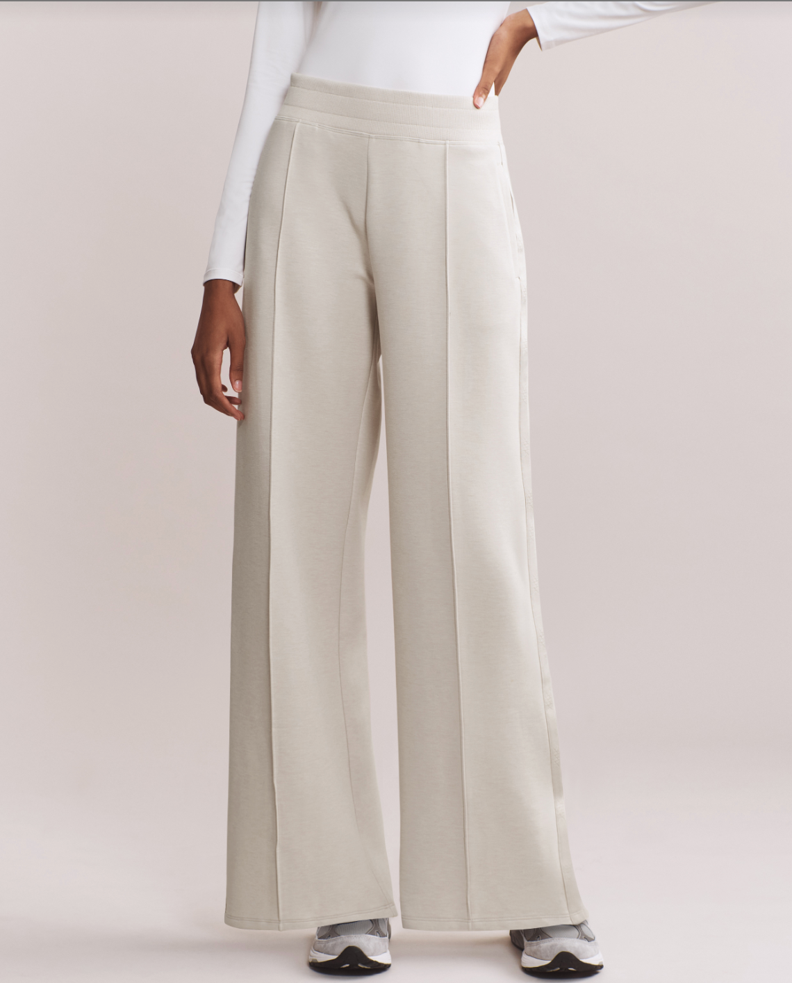 DreamGlow Trouser