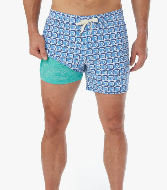 Rolling Waves Bungalow Trunk