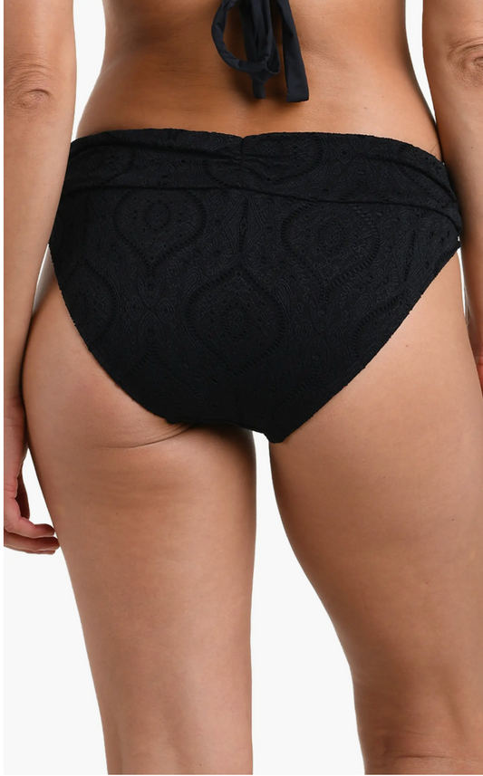 Mantra Medallion Bottom