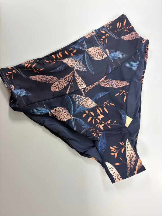 Wild Foliage Hella Cool Bottom